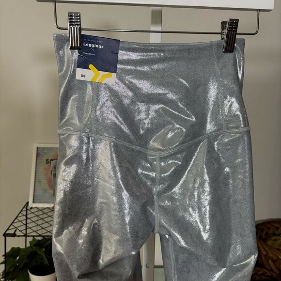 NEW OLD NAVY powersoft XS Silver Shimmer Leggings metallic 7/8 yoga new w tags - Picture 5 of 7